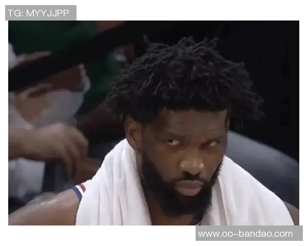 埃奇库姆状态低迷三分球失准19投仅6中并送出4次失误 埃奇库姆状态低迷三分球失准19投仅6中并送出4次失误